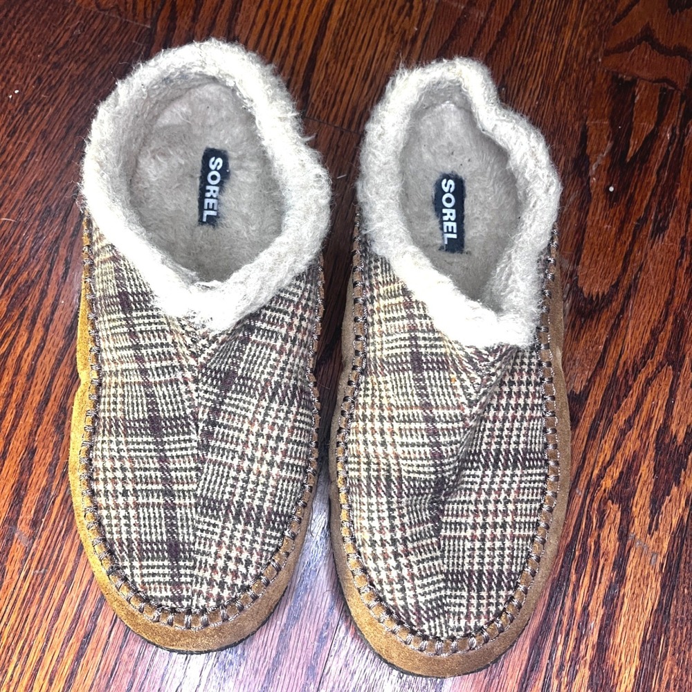 Sorel Falcon Ridge II Mens 10 Plaid Suede Faux Fur Lined Slippers NM4992 Brown